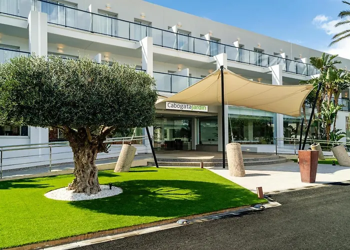 Hotel Cabogata Jardin