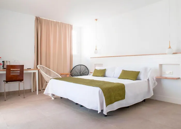 Hotel Senderos